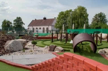 Adventure golf park (3)